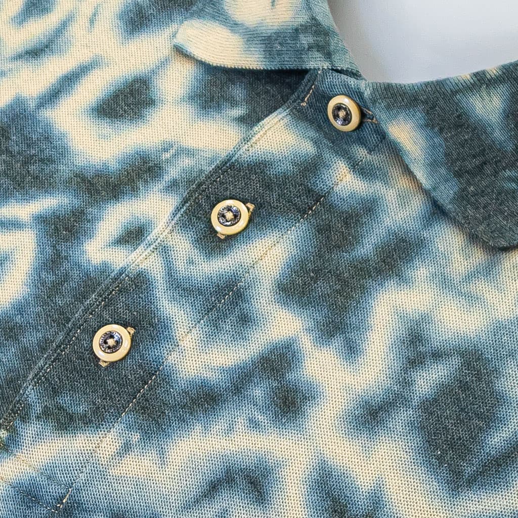 Men's Tie-Dyed Scrunch Hippie Camo Golf Polo - Image 3